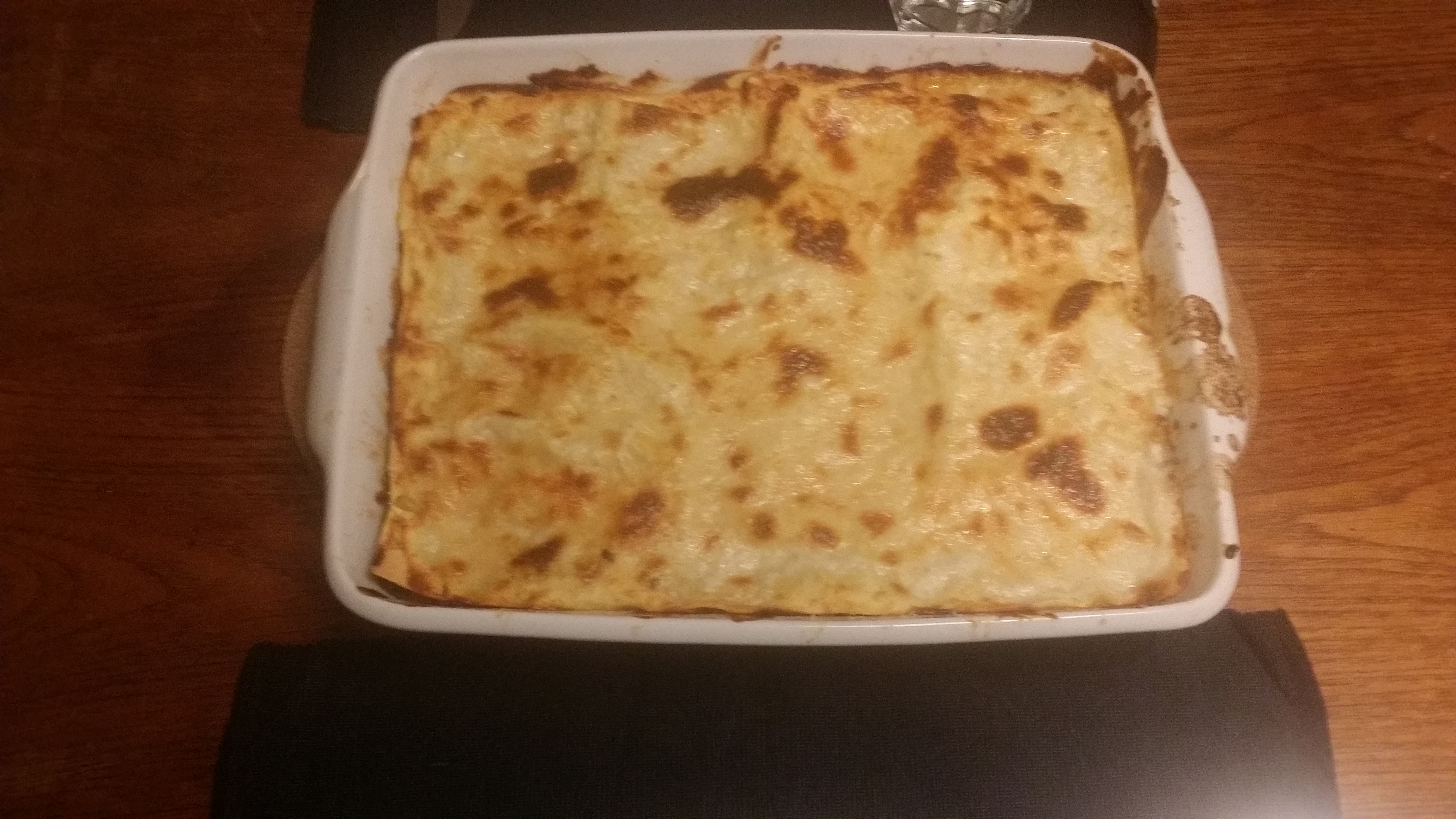 Lasagne – Besøg af en orange kat…